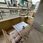 Golden Lux Apartment *