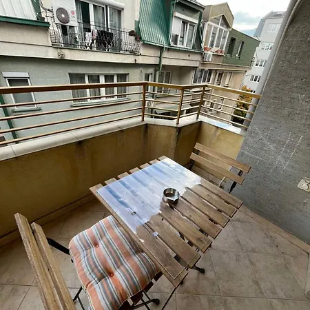 Golden Lux Appartement *