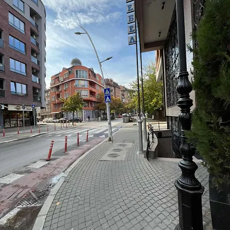 Golden Lux Lejlighed